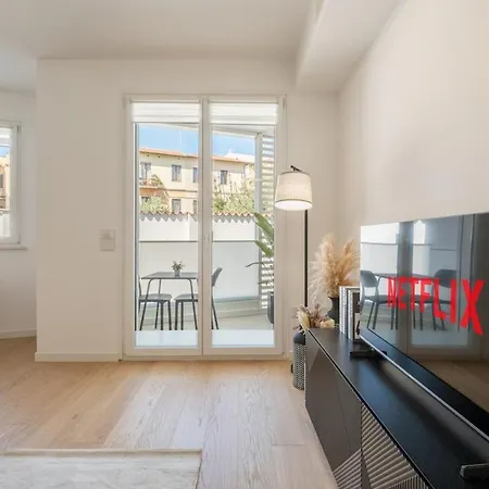 Amo Apartment- Design & Balcone -residenza Alfieri *